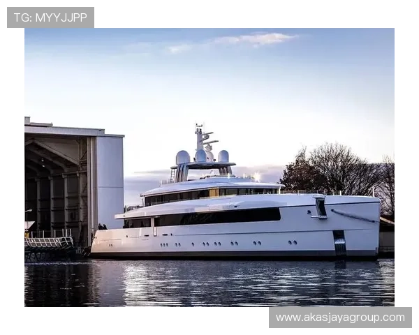 游艇会的奢华生活体验与高端社交圈全面解析 游艇会的奢华生活体验与高端社交圈全面解析